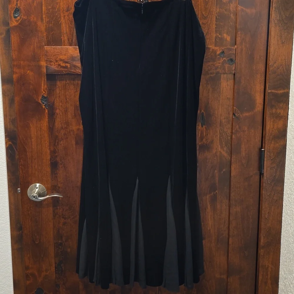 Midnight Velvet  Black Velvet Sheer Panel Maxi Skirt sz 3X